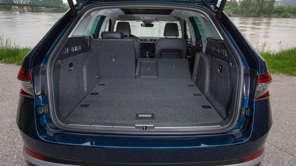 Skoda Superb Estate boot - 690 liters of space, making it one of the best cars for big dogs.